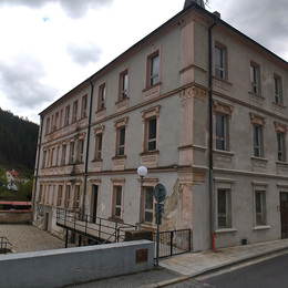 Historický dům v centru města Rožmberk nad Vltavou
