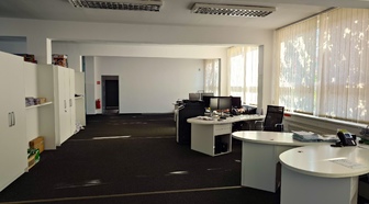 Kliknutím zvětšíte 12